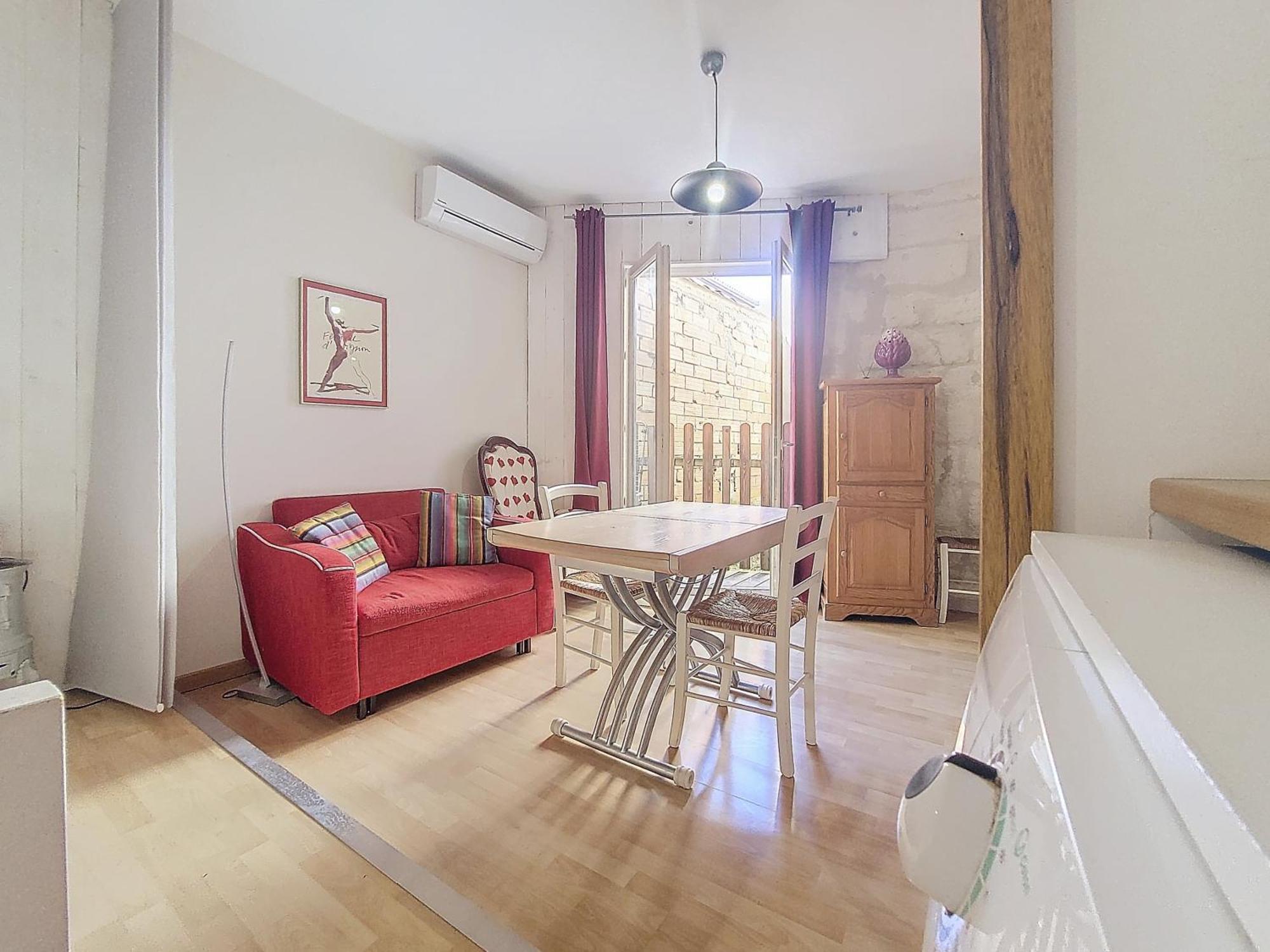 Studio Climatise Corps Saints Apartment อาวีญง ภายนอก รูปภาพ